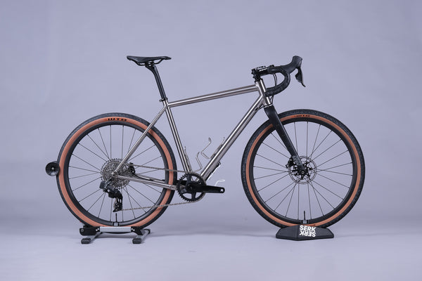 Serk Titanium A21 "The Dissident" Gravel Bike SRAM Rival 12s AXS 1X